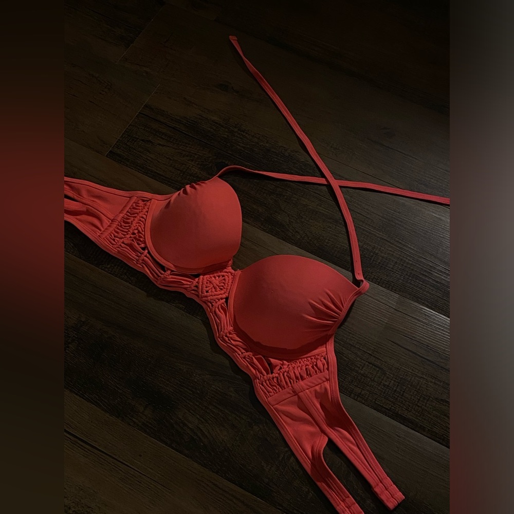 Pink/Red bathing suit top